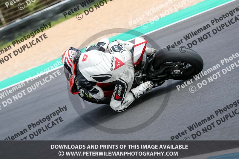 estoril;event digital images;motorbikes;no limits;peter wileman photography;portugal;trackday;trackday digital images